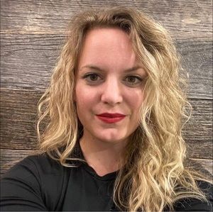 Meet your Posher, Jill